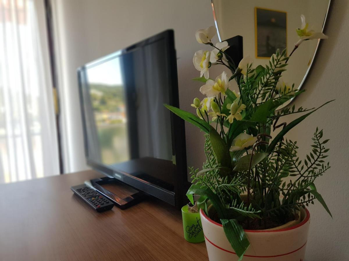Cuzela-Papata Apartments Tisno Zewnętrze zdjęcie