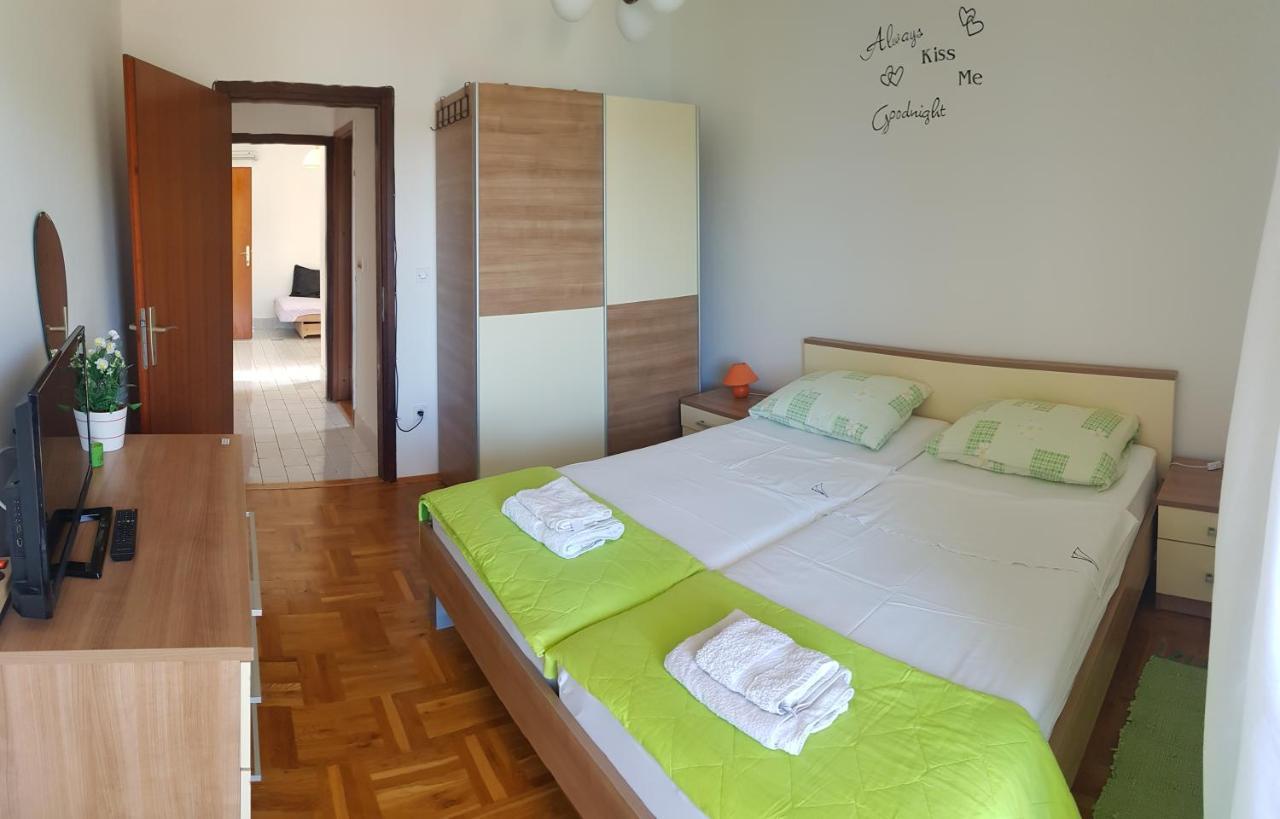 Cuzela-Papata Apartments Tisno Zewnętrze zdjęcie
