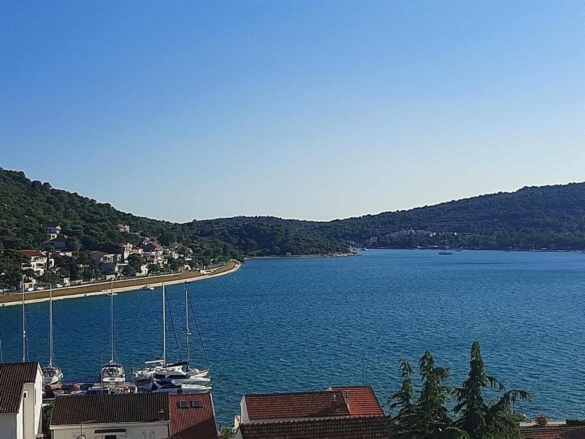 Cuzela-Papata Apartments Tisno Zewnętrze zdjęcie