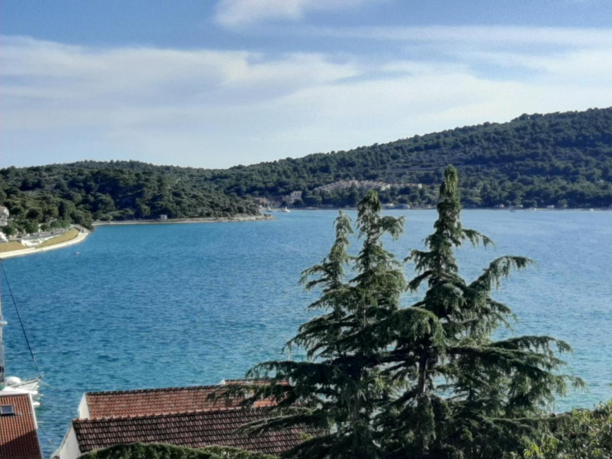 Cuzela-Papata Apartments Tisno Zewnętrze zdjęcie