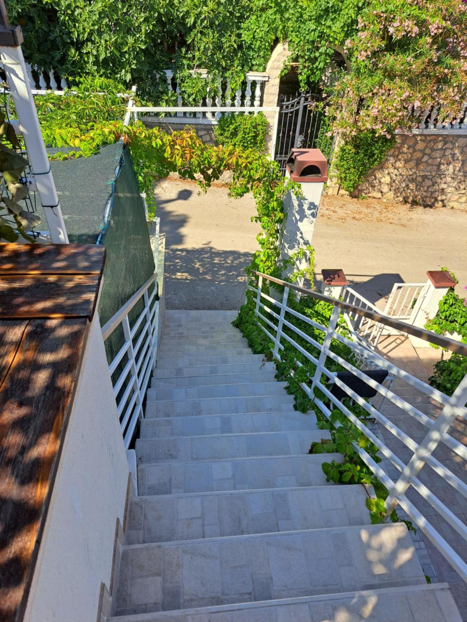 Cuzela-Papata Apartments Tisno Zewnętrze zdjęcie