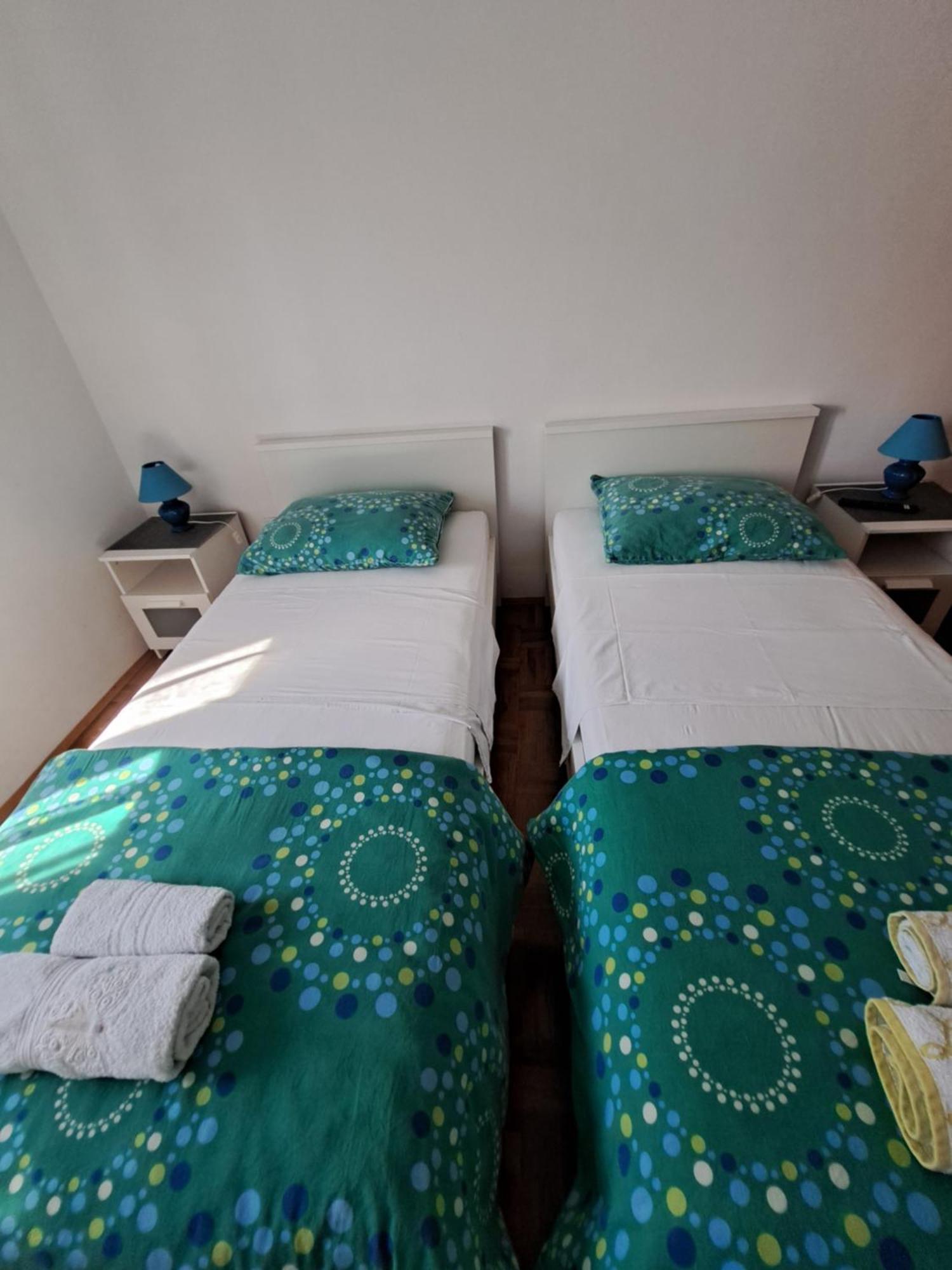 Cuzela-Papata Apartments Tisno Zewnętrze zdjęcie