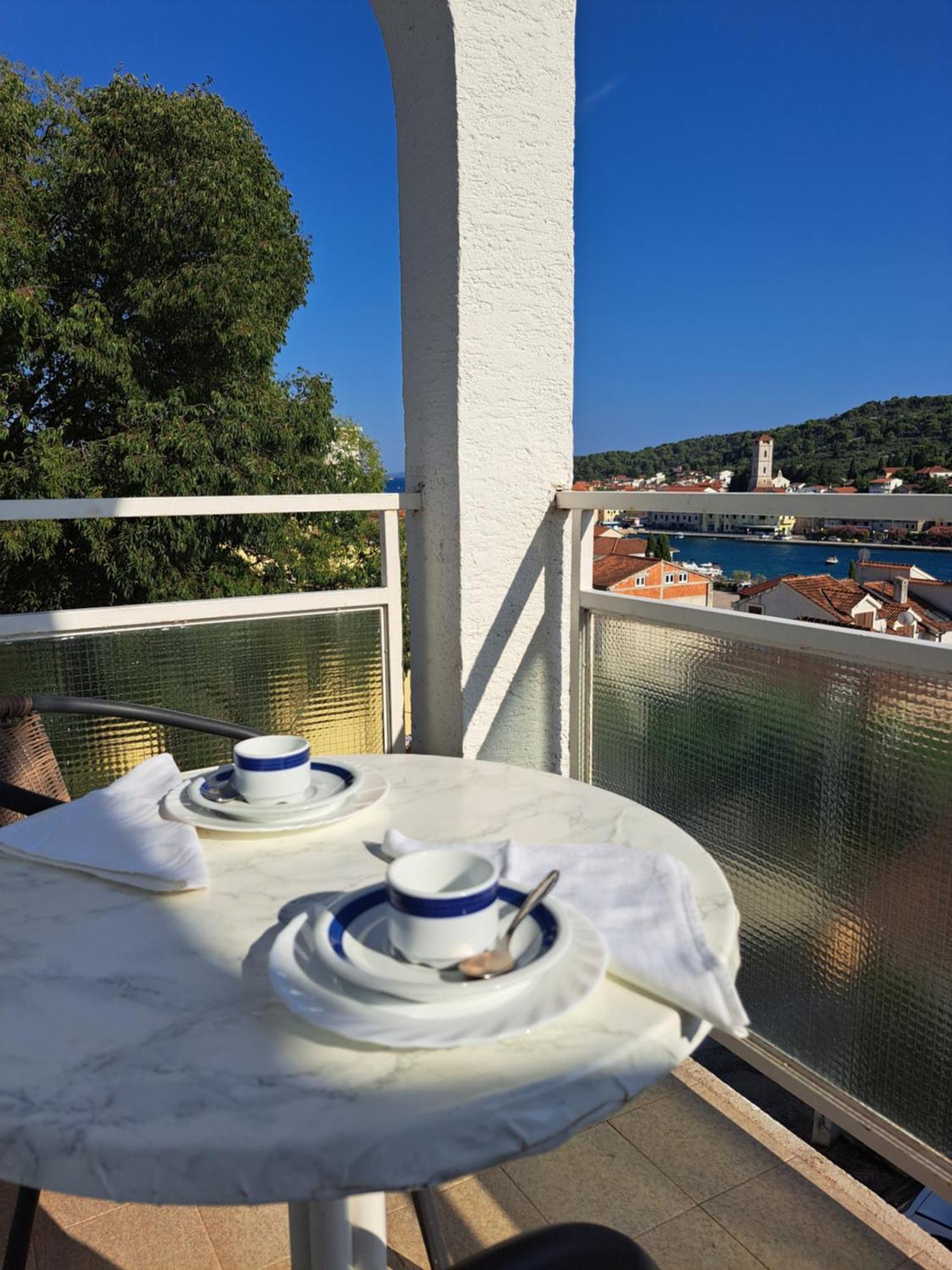 Cuzela-Papata Apartments Tisno Zewnętrze zdjęcie