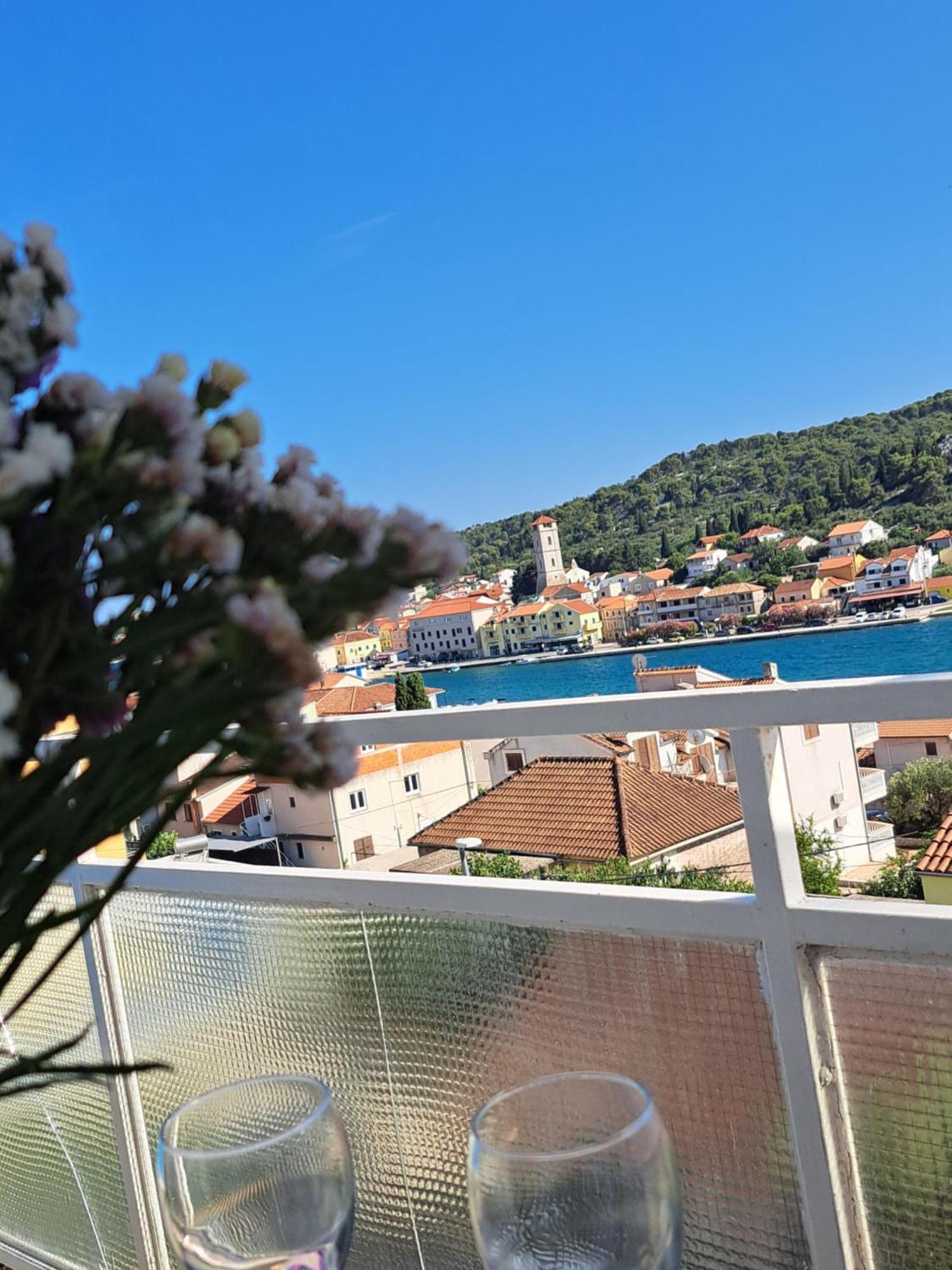 Cuzela-Papata Apartments Tisno Zewnętrze zdjęcie