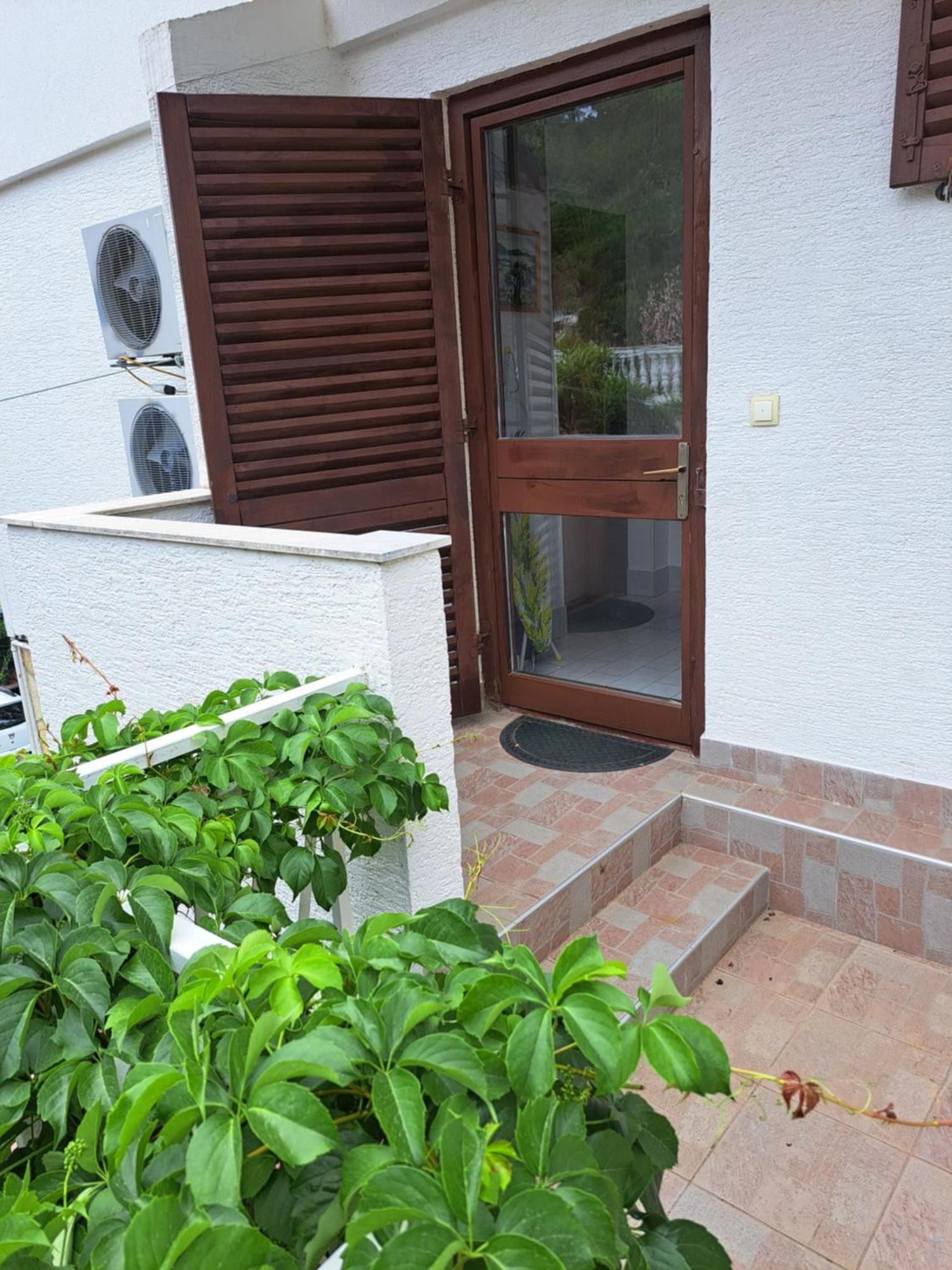 Cuzela-Papata Apartments Tisno Zewnętrze zdjęcie